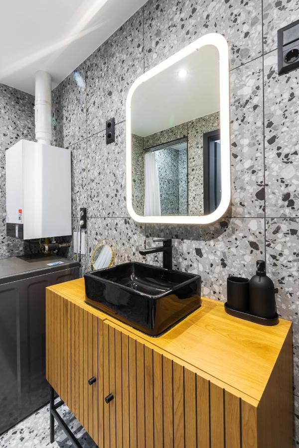 Luxury Peaceful By The St Stephen's Basilica Apartamento Budapeste